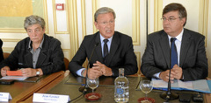 L'ancien maire de Bayonne, avait annoncé la création du GIP en 2013 accompagné du sous-préfet