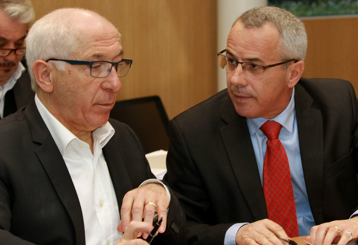 Jean-René Etchegaray et Claude Olive, ancien et actuel président de l'Acba © Bob EDME