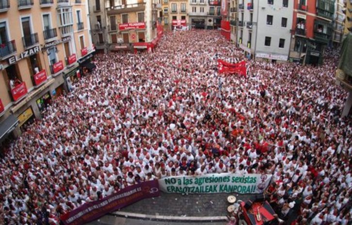 Le rassemblement du 7 juillet à Iruñea pourrait faire date dans la lutte contre les agressions sexistes. 
