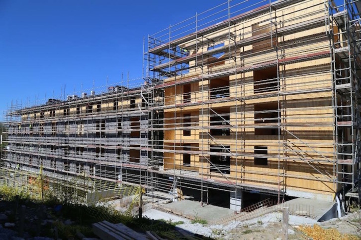 Cet Immeuble en bois en construction à Hondarribia sera le plus grand du sud-ouest de l'Europe. ©Municipalité d'Hondarribia