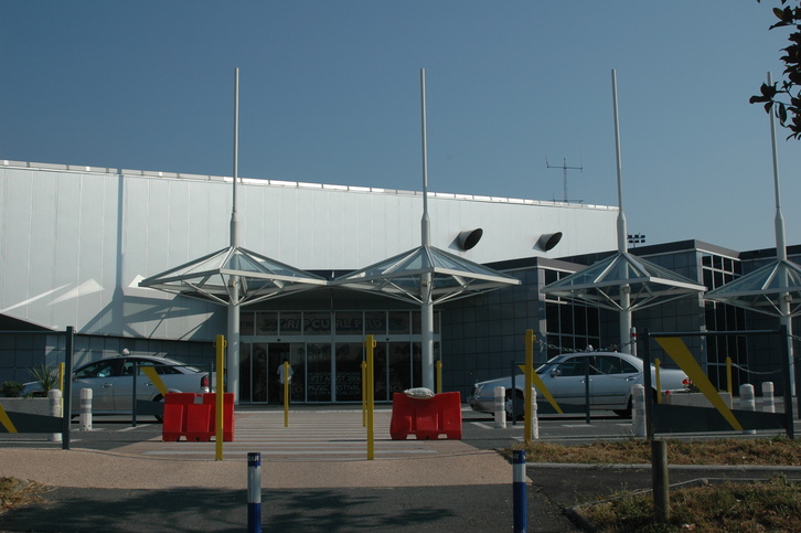 Des vols ont été annulés ce lundi, à l'aéroport de Biarritz, d'autres le seront encore mardi. ©Wikimedia Commons