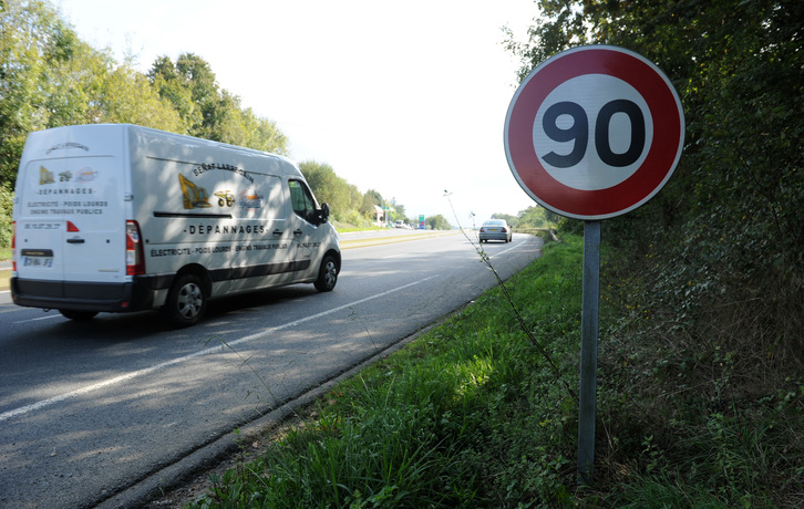 Le gouvernement français a annoncé l’abaissement des limitations de vitesse de 90 à 80 km/h sur les routes secondaires. ©Gaizka Iroz
