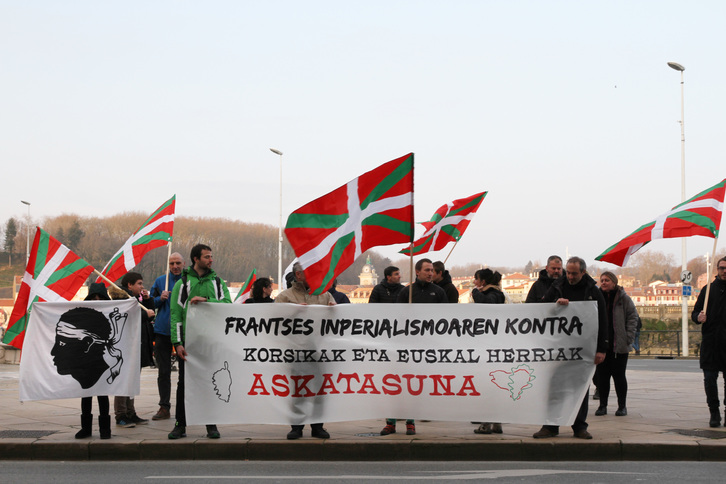 Le premier rassemblement d'Euskal Herriak Askatasuna à Bayonne. © Aurore Lucas