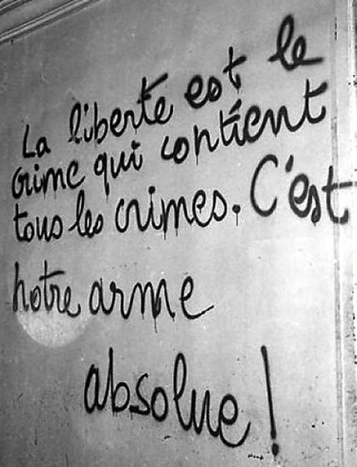 Un des slogans pris en photo sur les murs de la Sorbonne. © DR