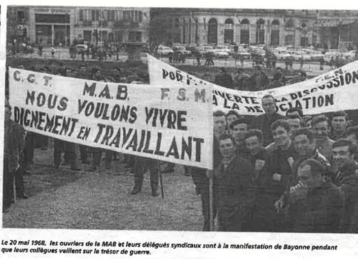 Mobilisation des ouvriers de la MAB et de leurs représentants syndicaux. © C. GRACIET - Archives CGT