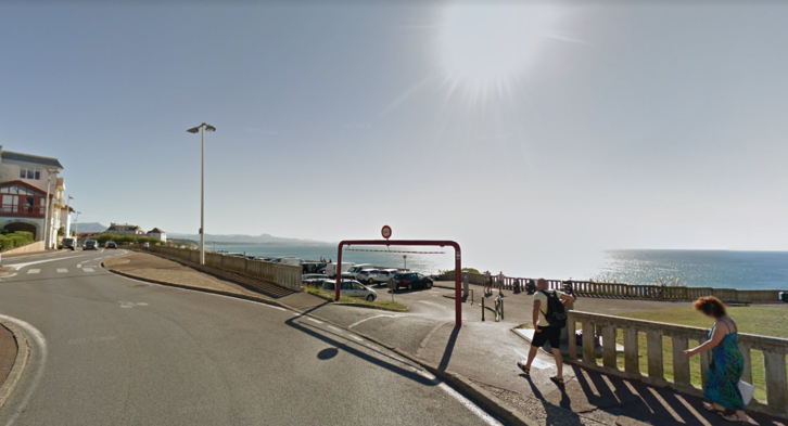 La voiture se trouvait au parking "des 100 marches" de Biarritz. (Capture d'écran)