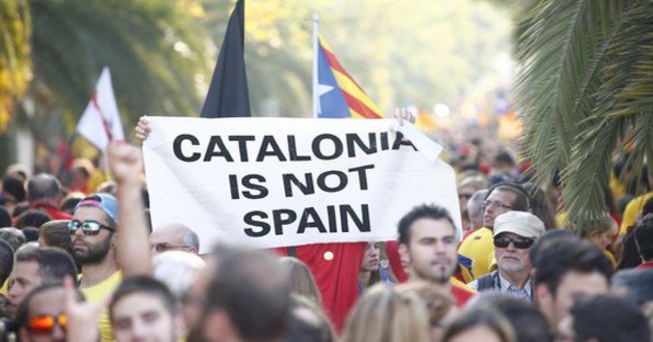 De nombreux maires de Catalogne se sont solidarisés des prisonniers politiques.