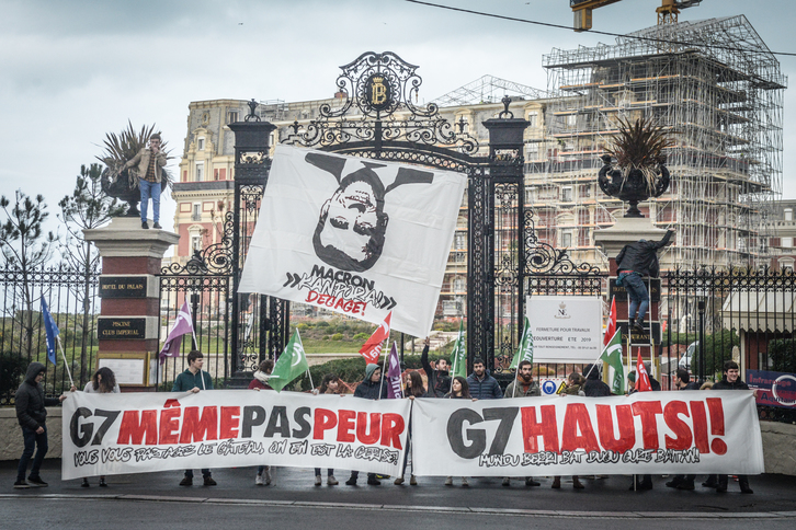 Mobilisation organisée à Biarritz contre le sommet du G7.