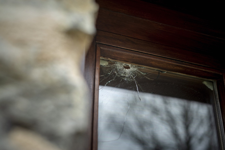 Le projectile trouvé à l’intérieur de la maison. (Jaizki FONTANEDA / FOKU)