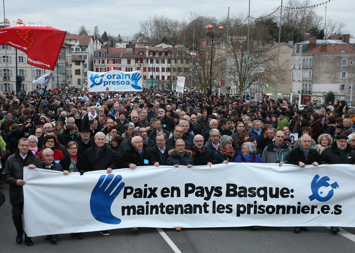 La manifestation Orain Presoak avait reçu un très large soutien à Bayonne. © Bob EDME