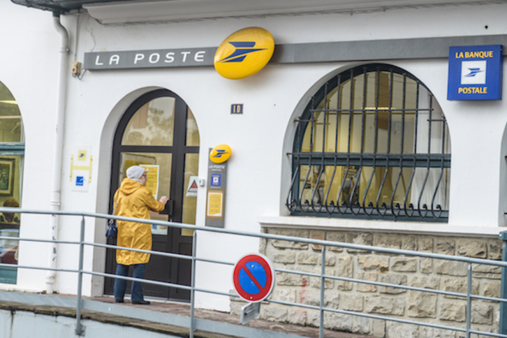 La fermeture du bureau de poste de Hendaye Plage a été actée au mois de novembre dernier.  ©Isabelle Miquelestorena