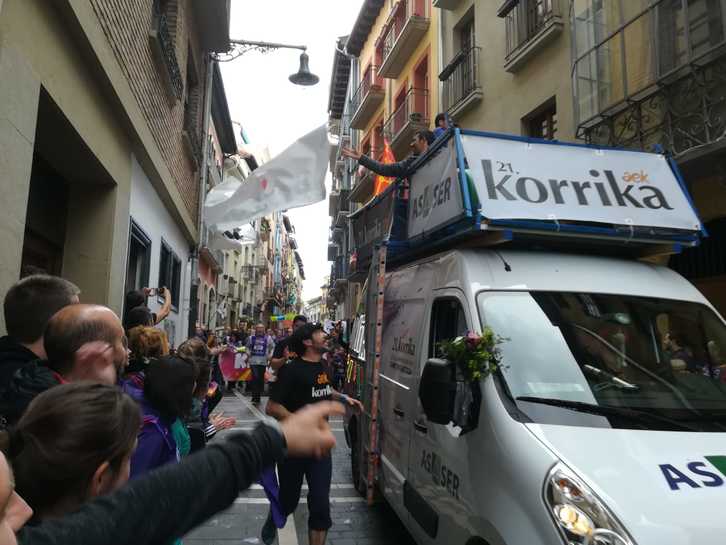 La Korrika lors de son passage à Iruñea.