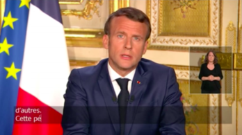 Emmanuel Macron donne les orientations à venir dans la lutte contre le coronavirus. (capture d'écran)