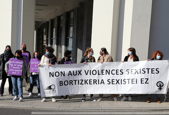 L'appel a été lancé par l'Assemblée féministe du Pays Basque Nord. © Bob EDME