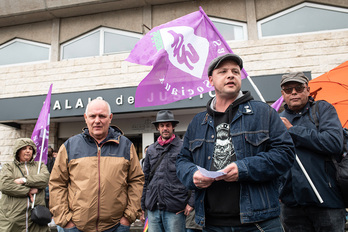 Le syndicat SUD Santé Sociaux avait organisé un rassemblement devant le tribunal de Bayonne avant le procès
